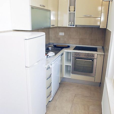 Apartments Maslina Примоштен Экстерьер фото