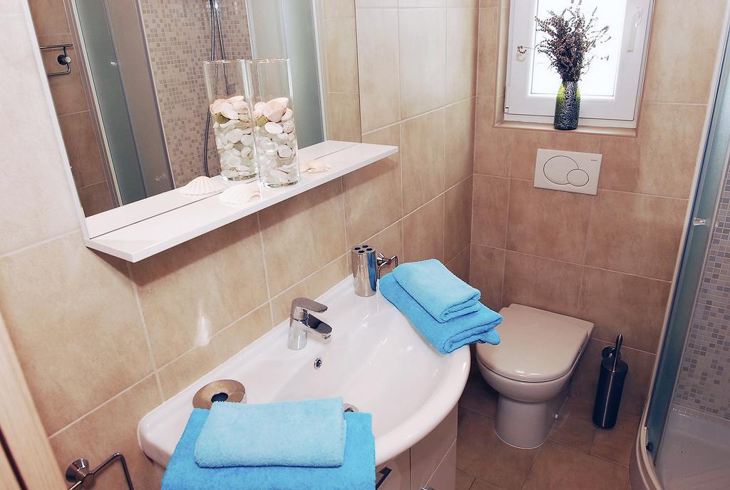 Apartments Maslina Примоштен Экстерьер фото